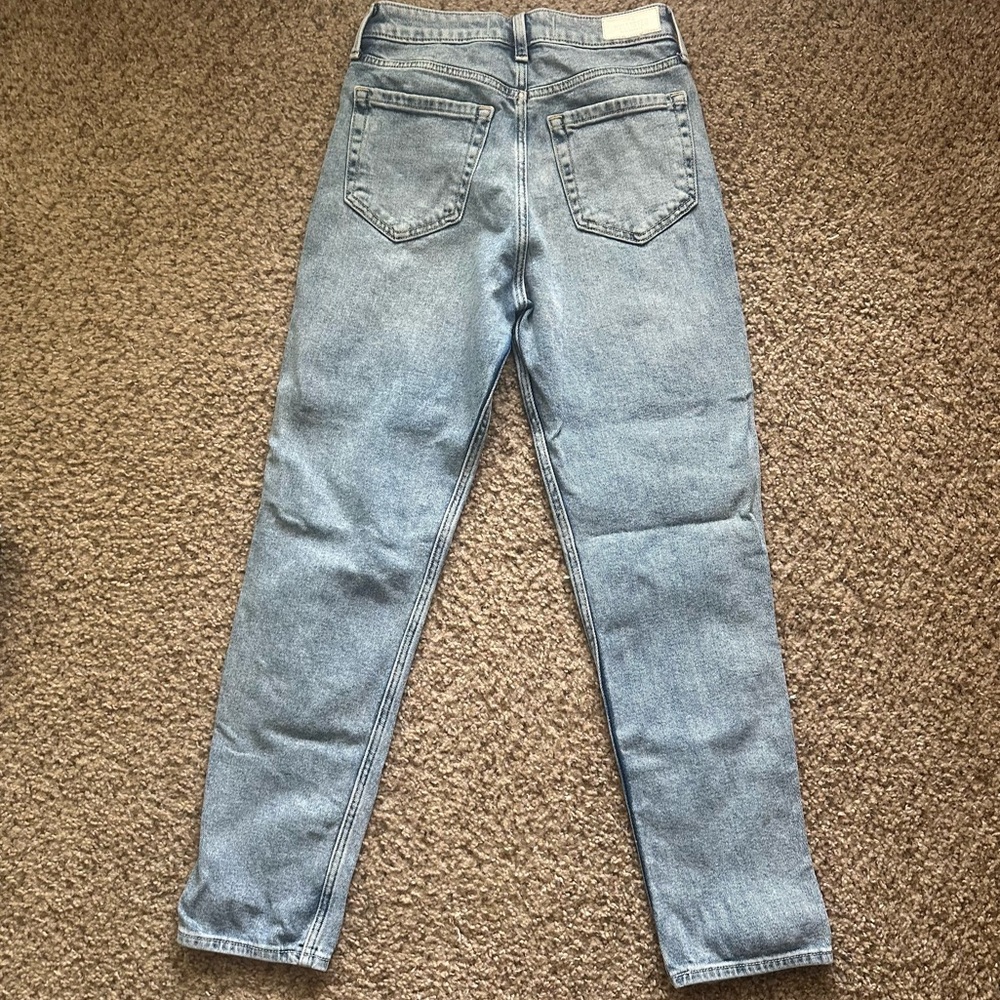 Hollister Light Blue Distressed Mom Jeans Bundle 2 pair!  size 0 / 1 short EUC - Picture 5 of 8